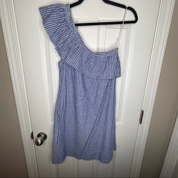 NWT One Shoulder Striped Dress - Picture 4 of 10